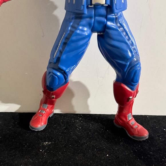 2012 MARVEL CAPTAIN AMERICA 10" TALKING (PUSH BUCKLE) ACTION FIGURE   #4418 - Picture 7 of 9
